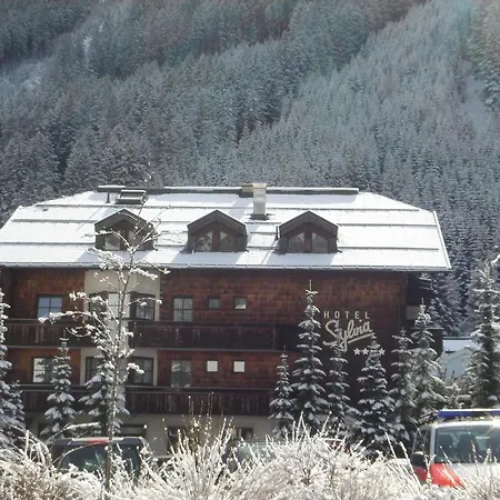 Heart Sylvia Pensionat 3*