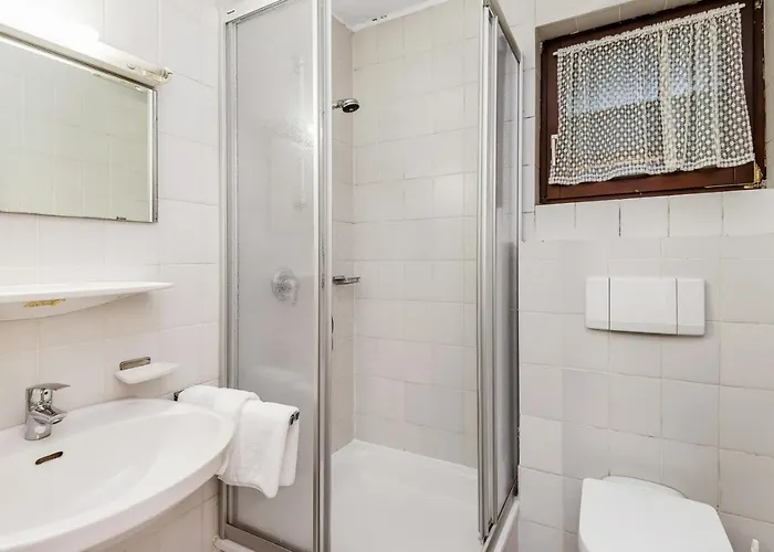 ゲストハウス Heart Sylvia