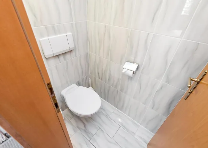 Heart Sylvia Penzion Ischgl